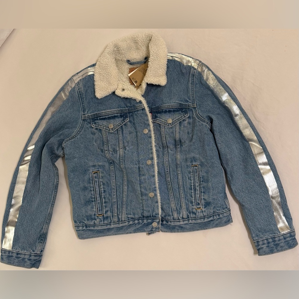 Levi Women’s Denim Sherpa Trucker Jacket With Silver Accents R13C
